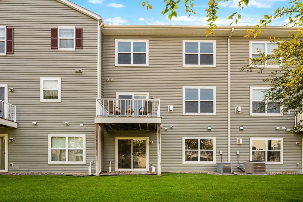 9531 Declaration Drive Chanhassen, MN 55317