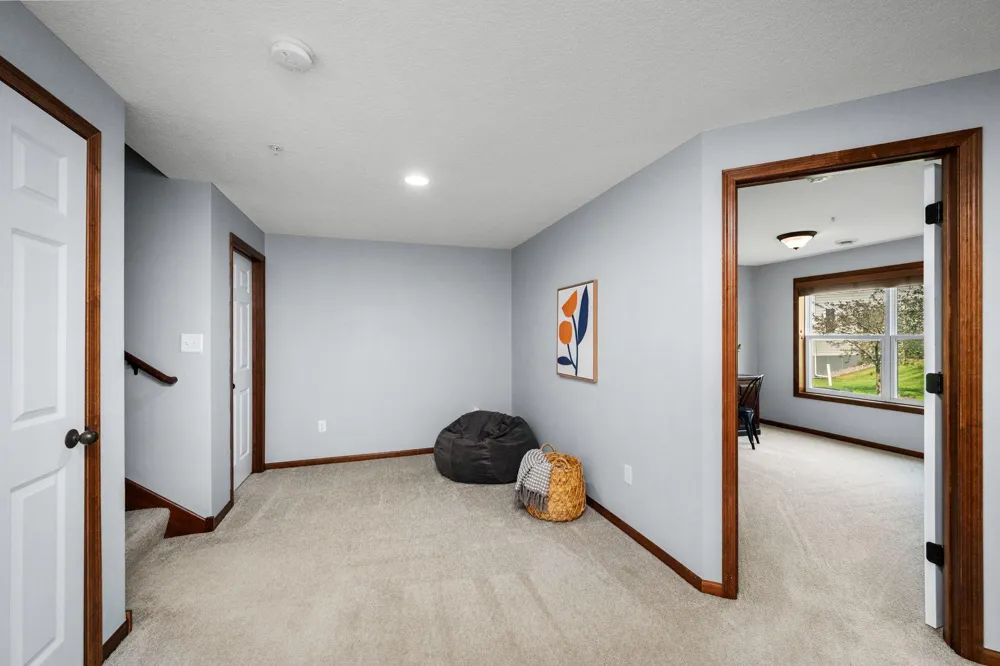 9531 Declaration Drive Chanhassen, MN 55317
