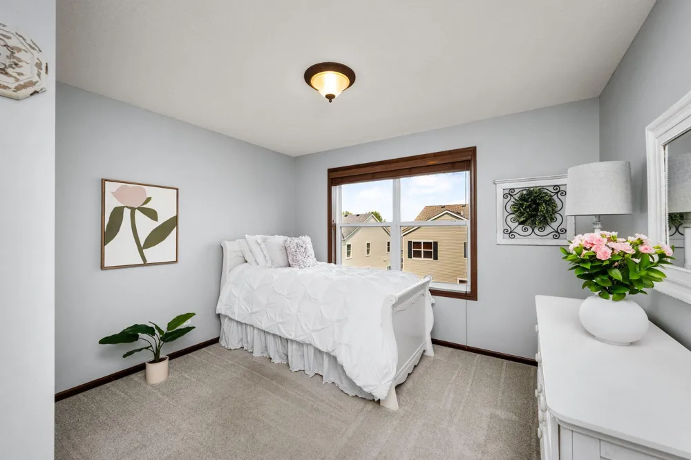 9531 Declaration Drive Chanhassen, MN 55317