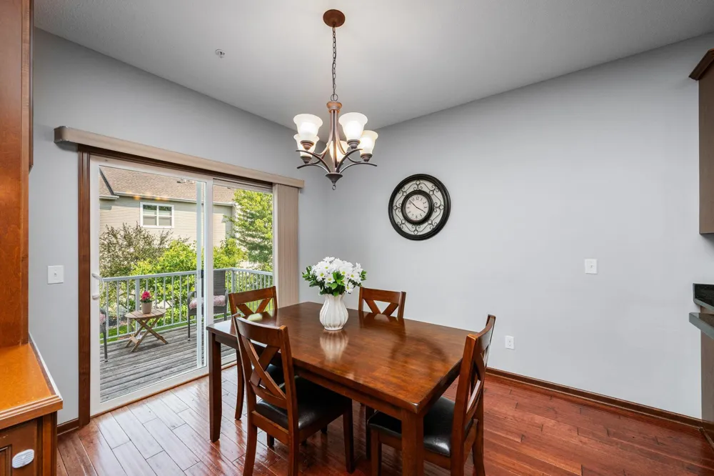 9531 Declaration Drive Chanhassen, MN 55317
