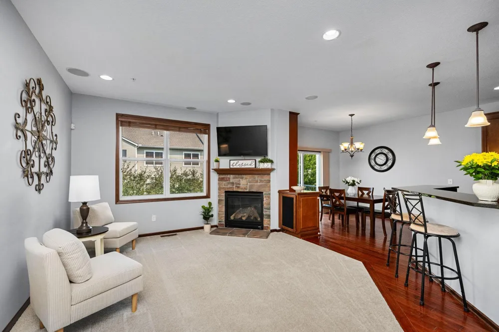 9531 Declaration Drive Chanhassen, MN 55317
