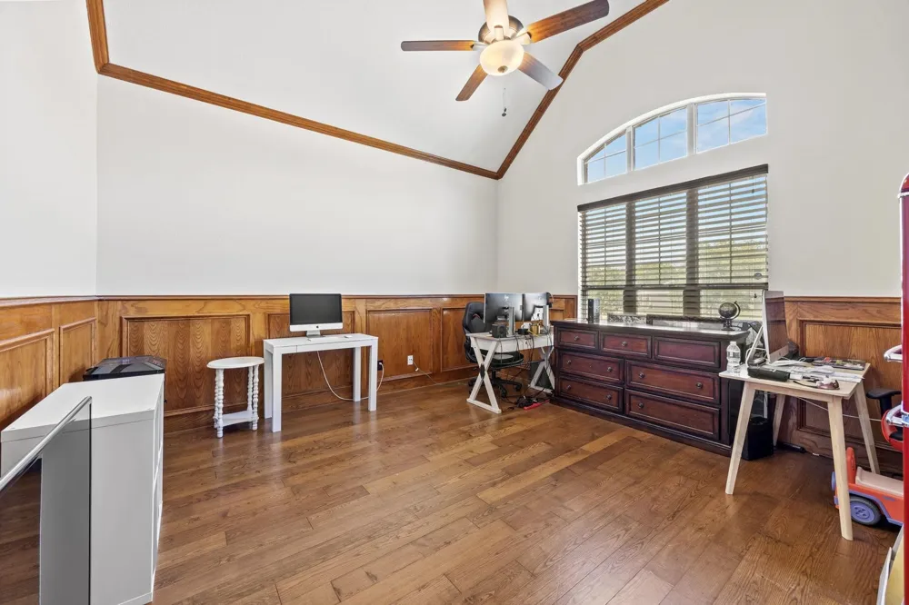 804 Bentwater Parkway Grand Prairie, TX 75104