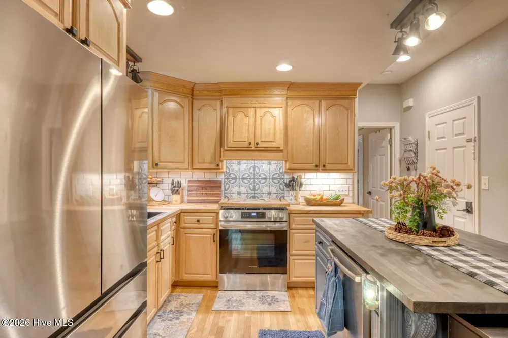 152 Lonesome Pine Trail Blairsville, GA 30512