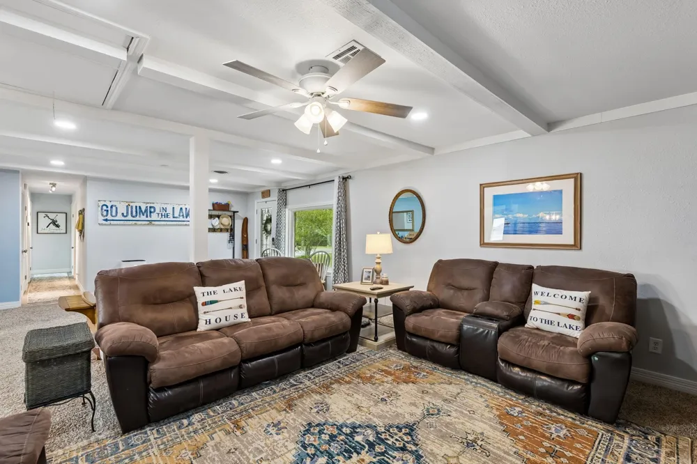 220 Teal Circle Livingston, TX 77351