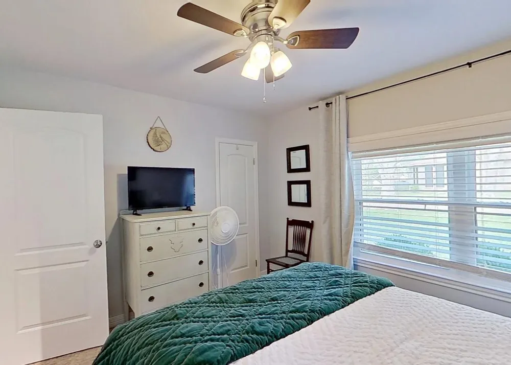 220 Teal Circle Livingston, TX 77351