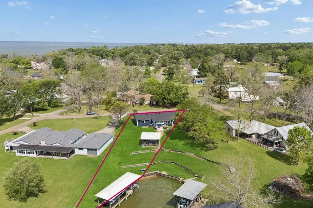 220 Teal Circle Livingston, TX 77351