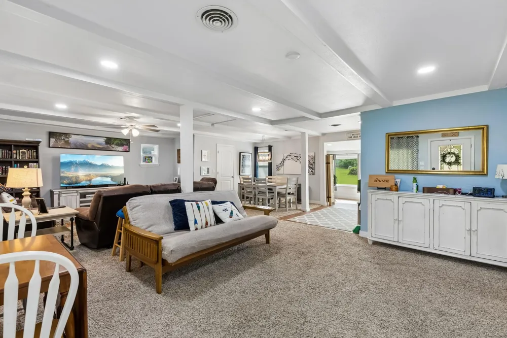 220 Teal Circle Livingston, TX 77351