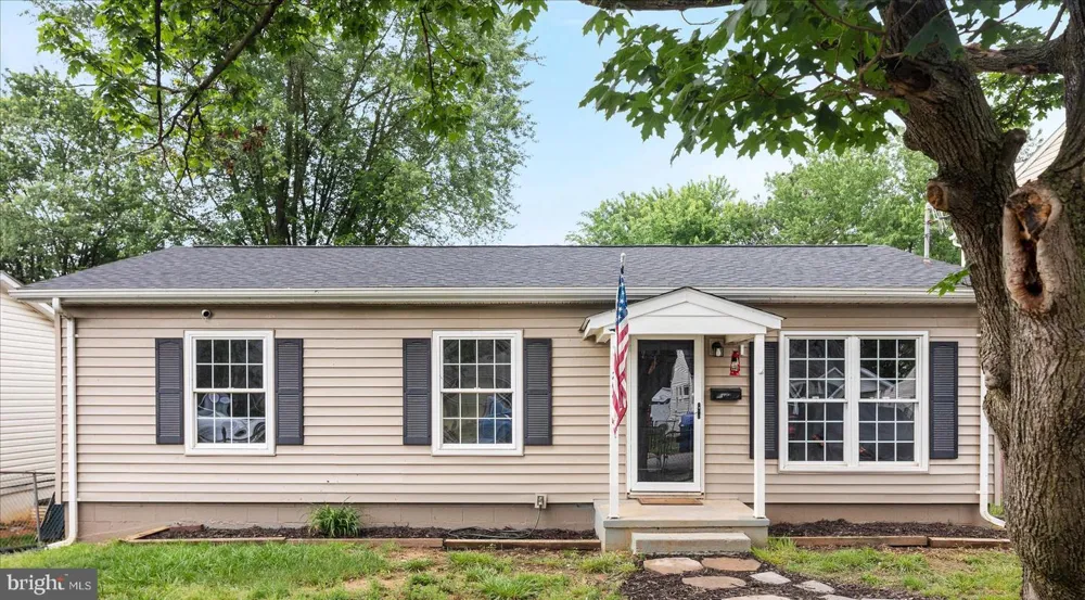 706 W 14TH STREET Front Royal, VA 22630