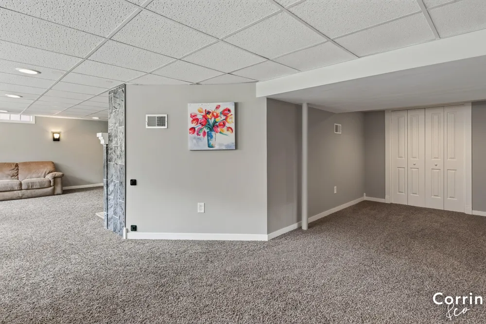 2741 Plainfield Avenue NE Grand Rapids, MI 49505