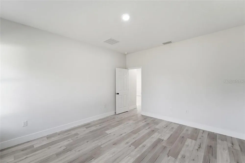 3286 W CRANDON DRIVE Citrus Springs, FL 34433