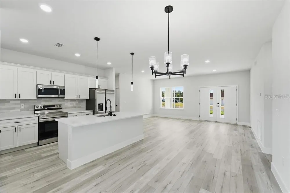 3286 W CRANDON DRIVE Citrus Springs, FL 34433