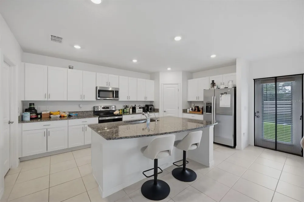 6453 BACK FORTY LOOP Zephyrhills, FL 33541