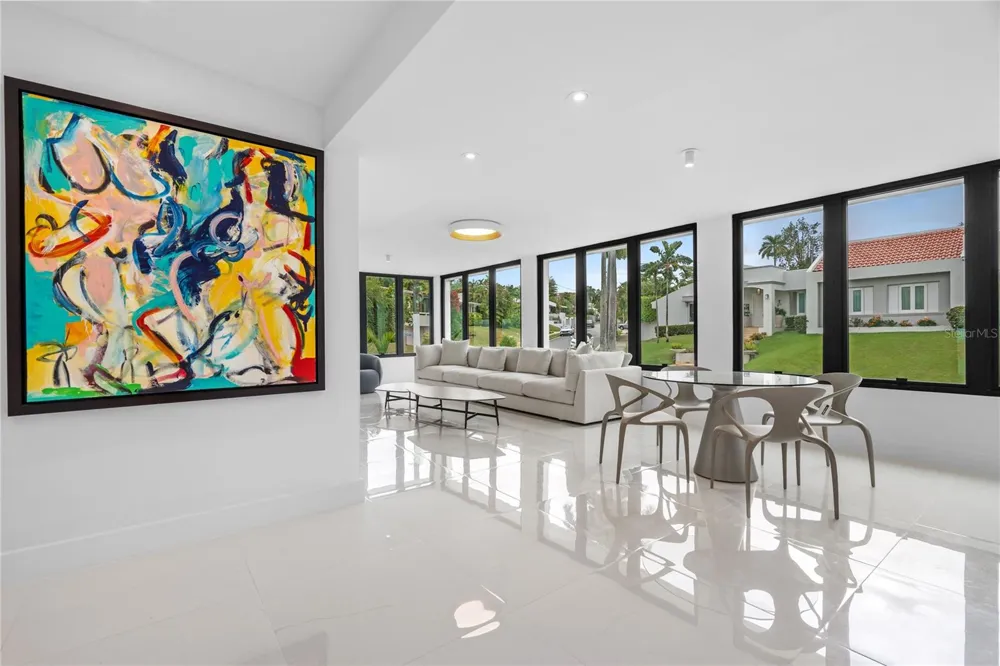D-1 SUN VALLEY Guaynabo, PR 00966