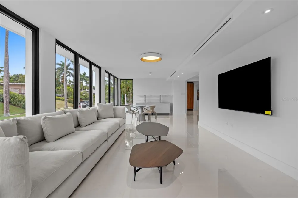 D-1 SUN VALLEY Guaynabo, PR 00966