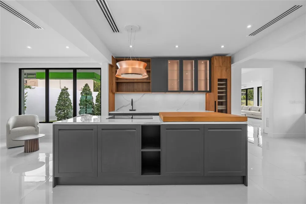D-1 SUN VALLEY Guaynabo, PR 00966