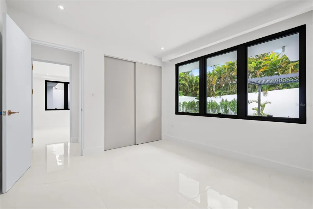 D-1 SUN VALLEY Guaynabo, PR 00966