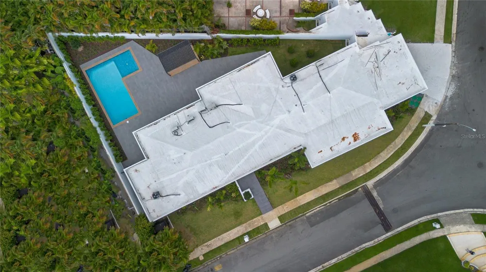 D-1 SUN VALLEY Guaynabo, PR 00966