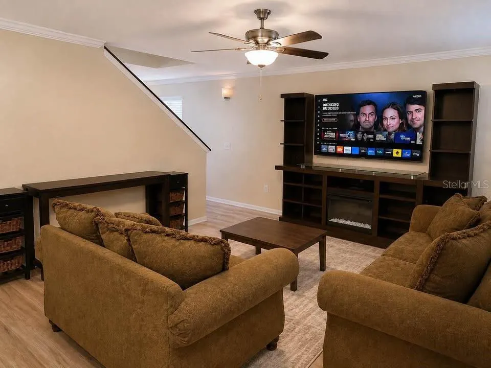 2328 PLEASURE RUN DRIVE Ruskin, FL 33570