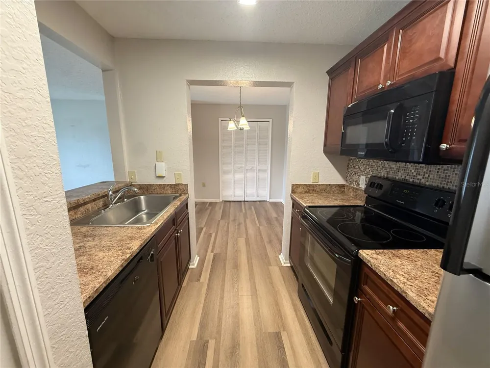 3705 SW 27TH STREET #1026 Gainesville, FL 32608