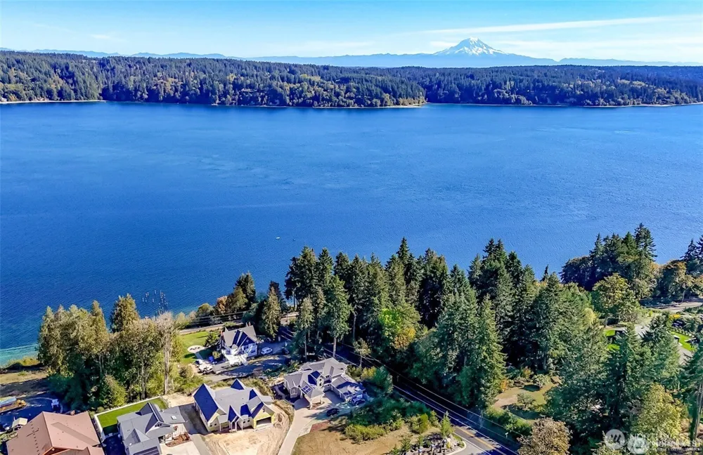 14295 Olalla Crest Lane SE Olalla, WA 98359