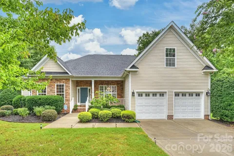 713 Trailhead Lane