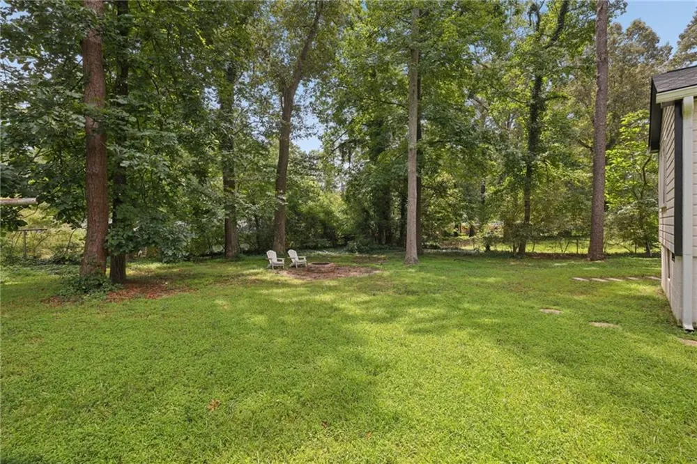 6385 Lobelia Road SW Mableton, GA 30126