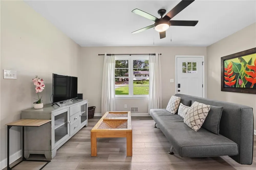 6385 Lobelia Road SW Mableton, GA 30126