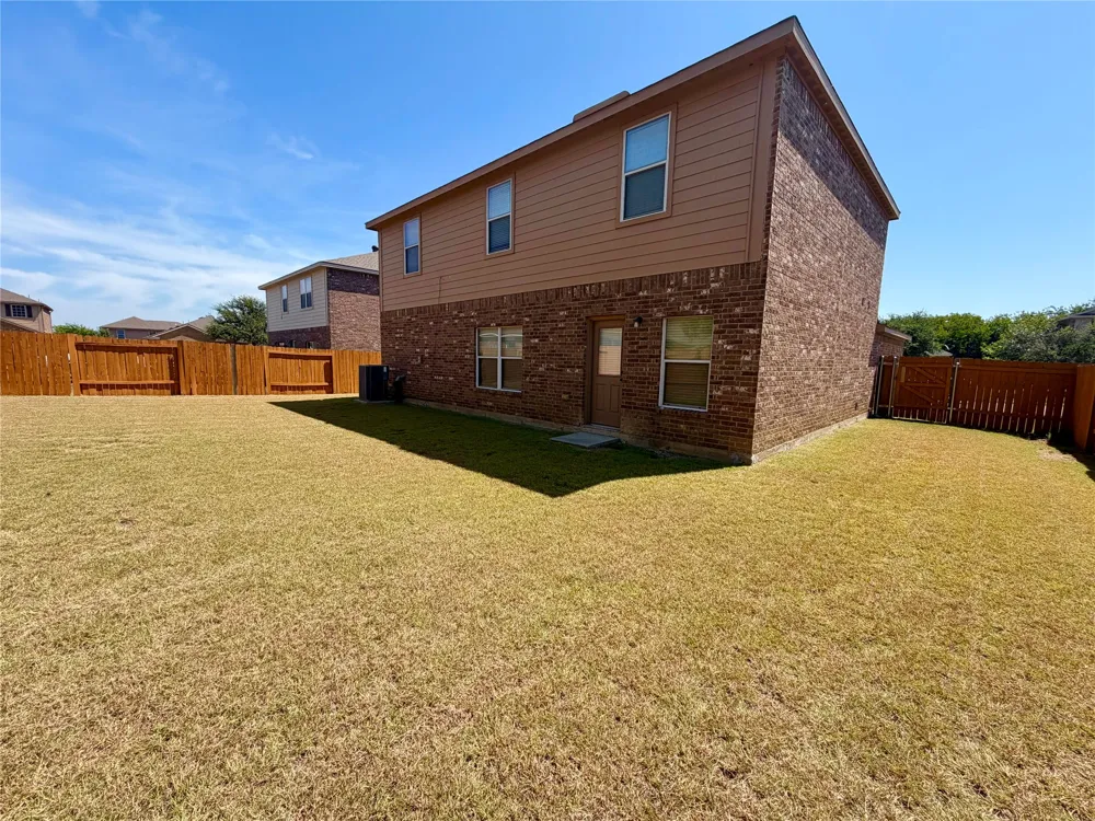1105 First Street Sanger, TX 76266