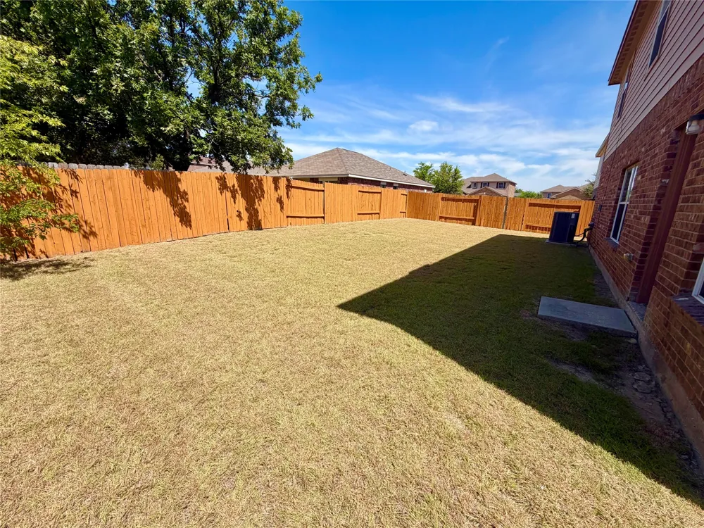 1105 First Street Sanger, TX 76266