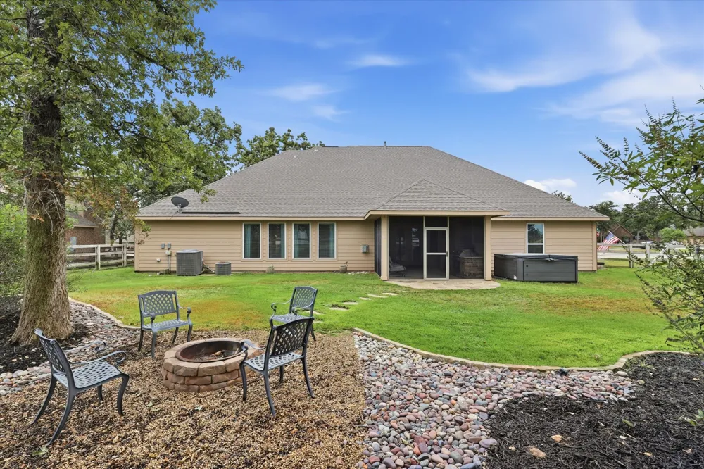 127 Dogwood Drive Krugerville, TX 76227