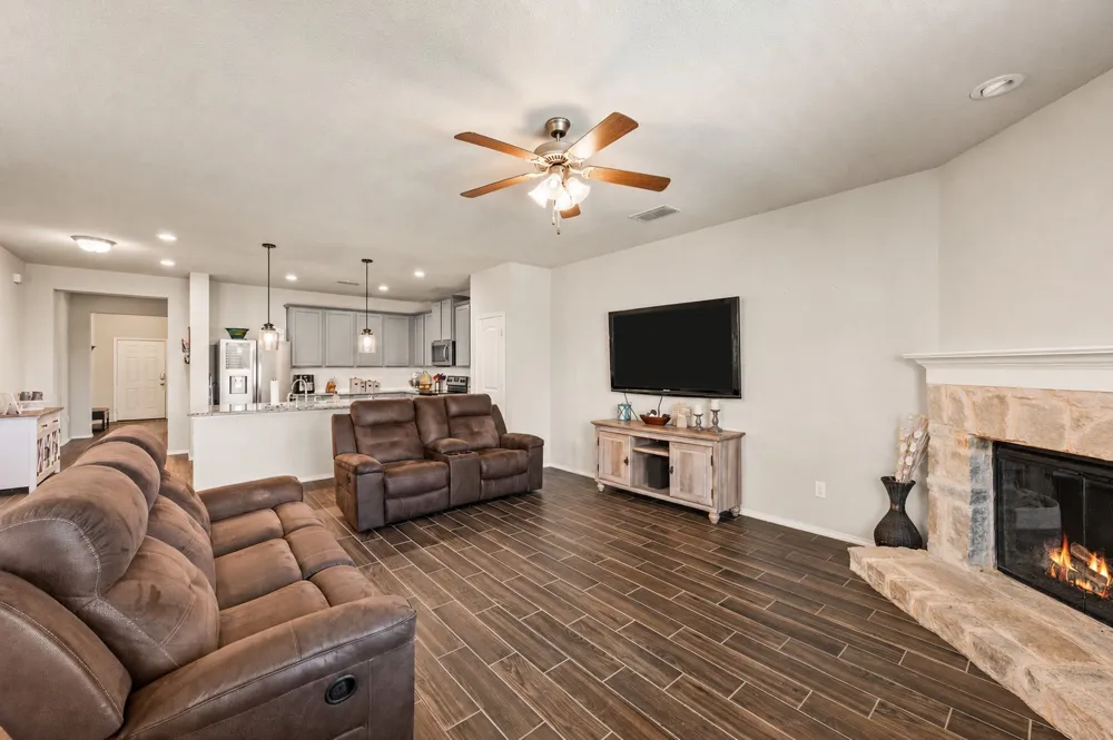 3120 Coyote Canyon Trail Fort Worth, TX 76108