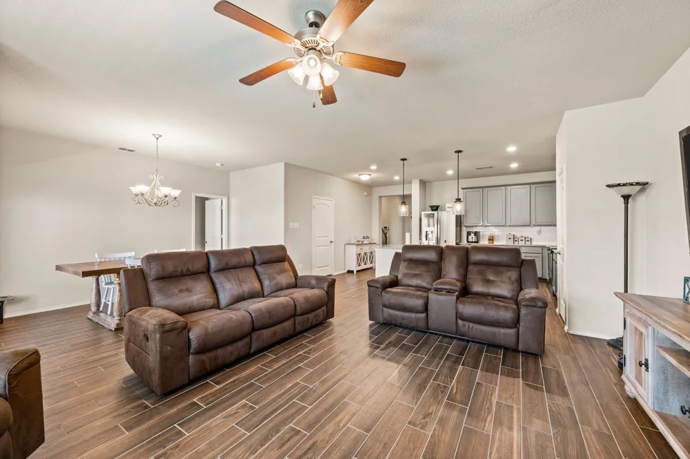 3120 Coyote Canyon Trail Fort Worth, TX 76108