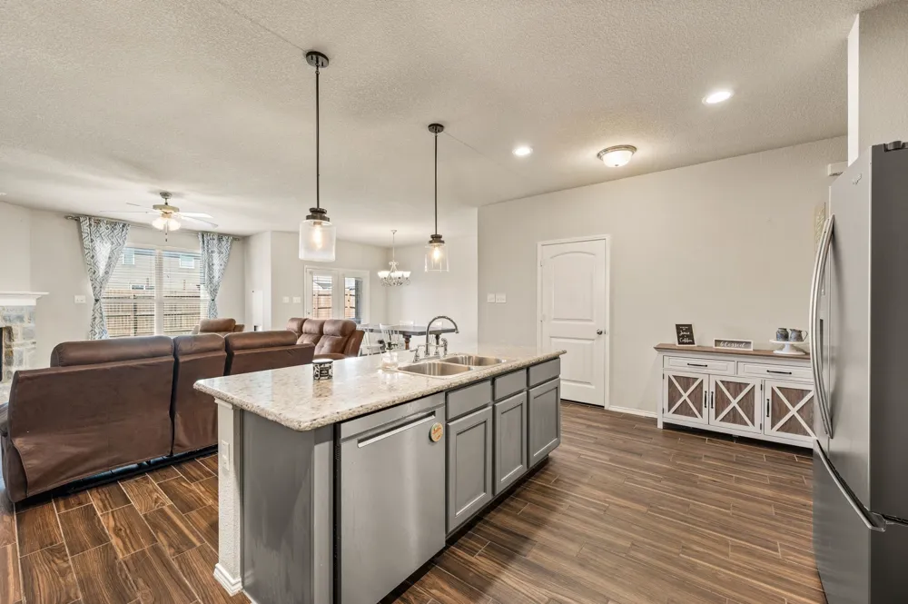 3120 Coyote Canyon Trail Fort Worth, TX 76108