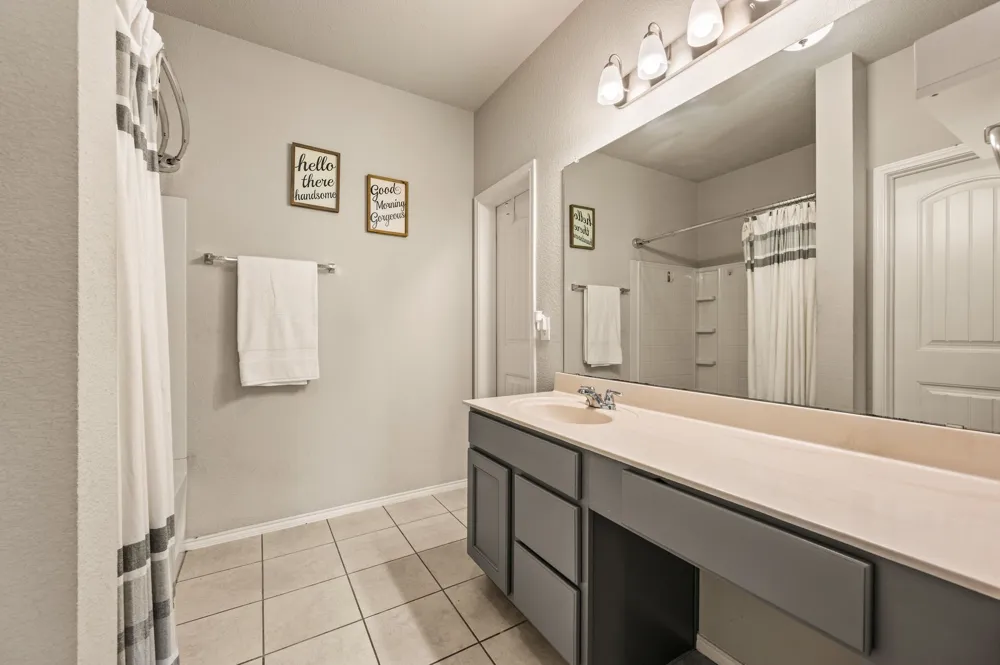 3120 Coyote Canyon Trail Fort Worth, TX 76108