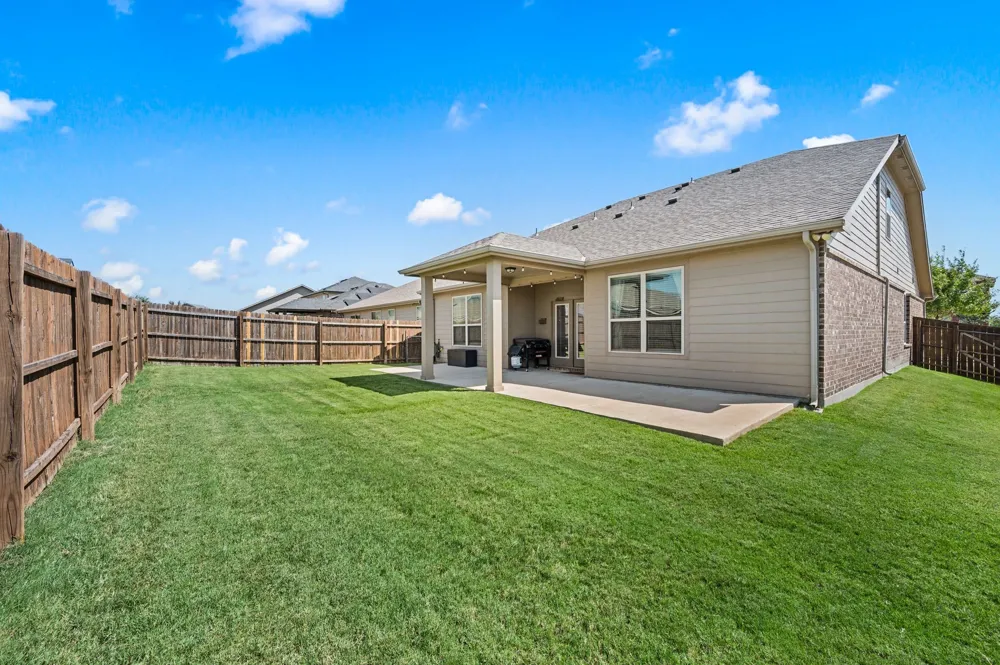 3120 Coyote Canyon Trail Fort Worth, TX 76108