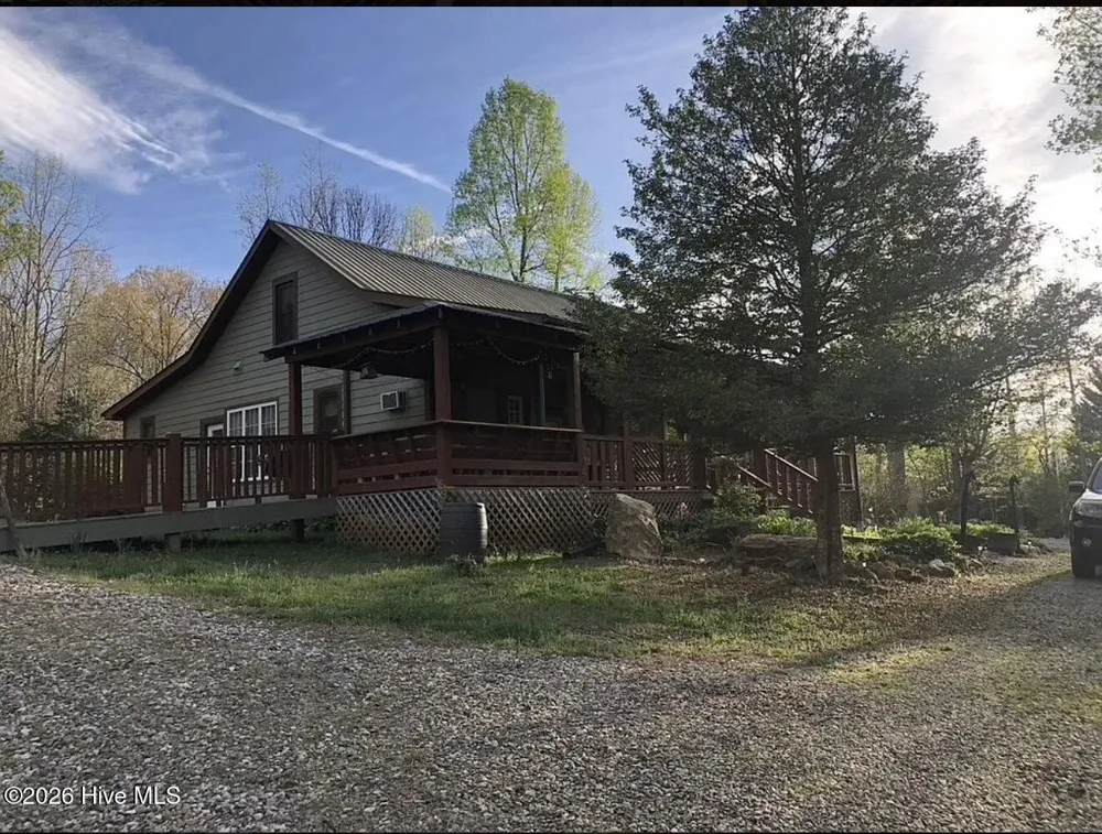 92 Ox Bow Lane Blairsville, GA 30512
