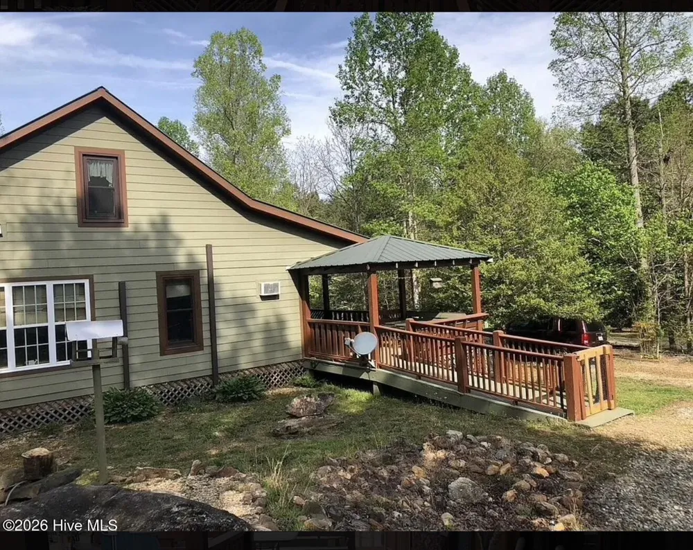 92 Ox Bow Lane Blairsville, GA 30512