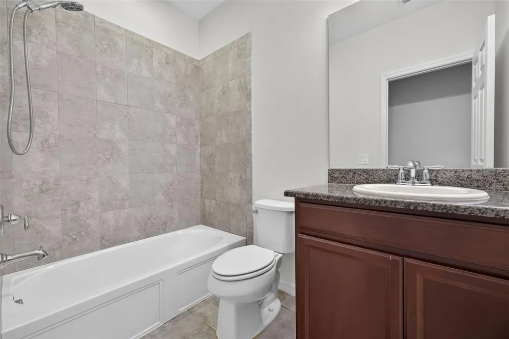 5934 ANISE DRIVE Sarasota, FL 34238