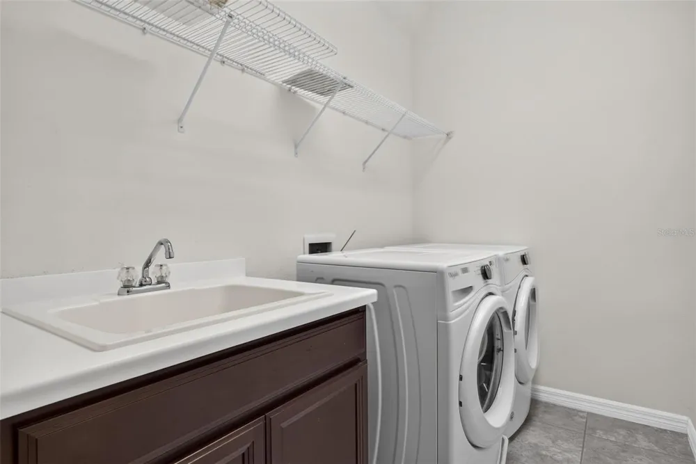 5934 ANISE DRIVE Sarasota, FL 34238