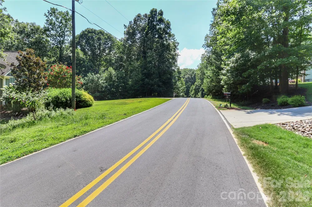 496 Kenway Loop Mooresville, NC 28117