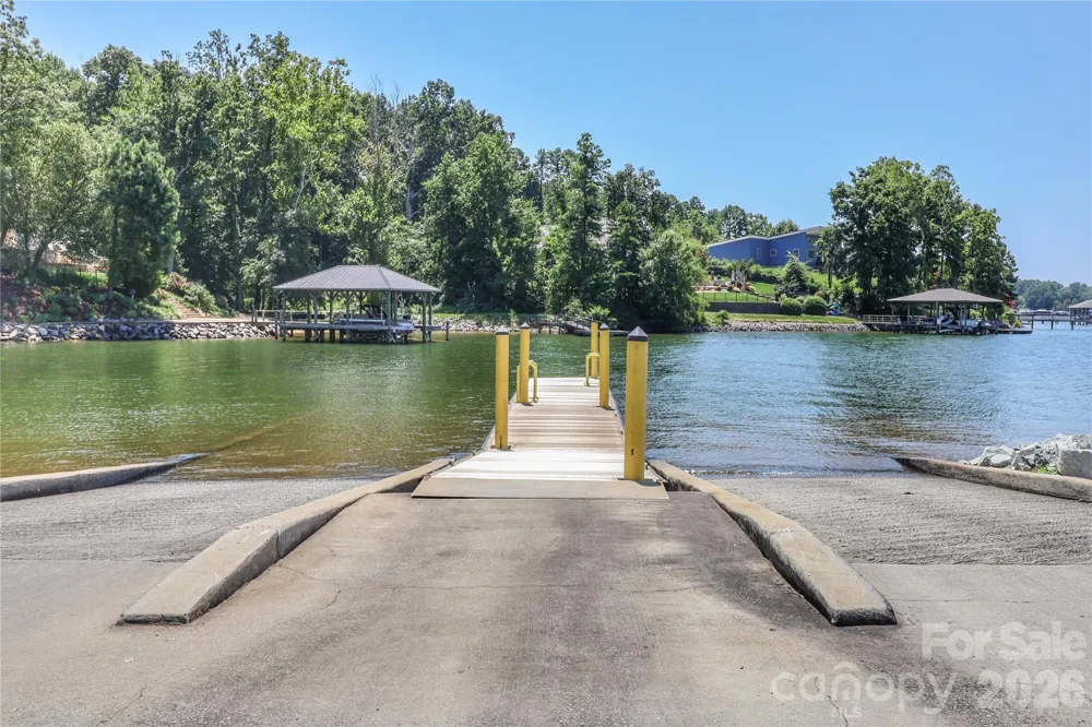 496 Kenway Loop Mooresville, NC 28117