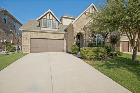 9004 Washington Lane