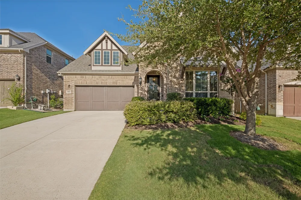 9004 Washington Lane Argyle, TX 76226