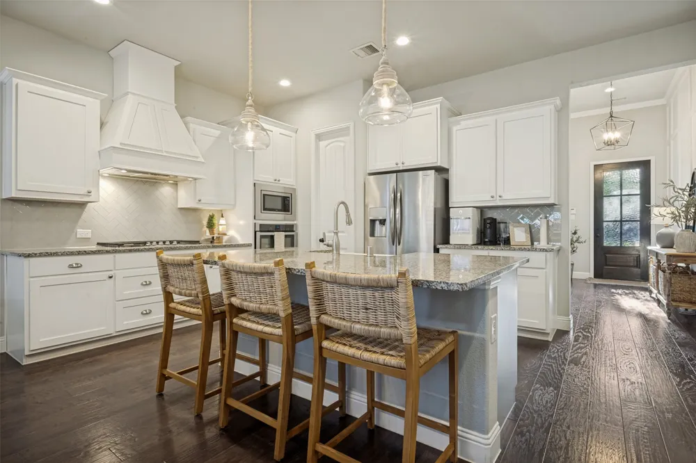 9004 Washington Lane Argyle, TX 76226
