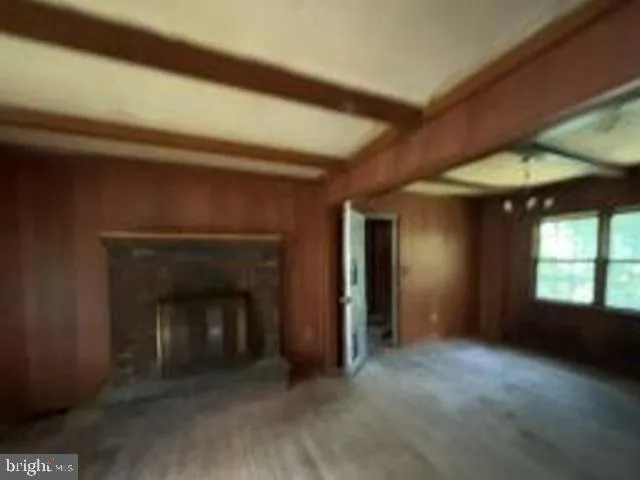 178 TWIN LAKES DRIVE Shohola, PA 18458