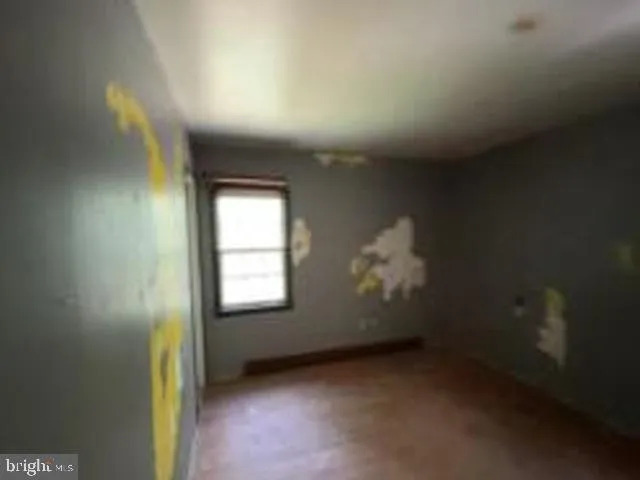 178 TWIN LAKES DRIVE Shohola, PA 18458