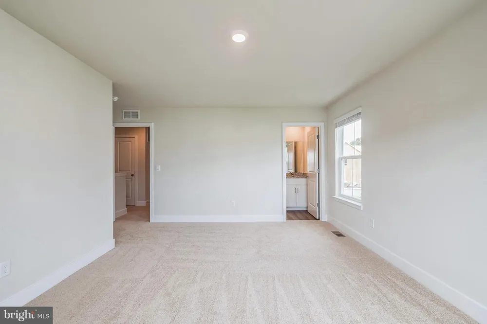 121 NOOTKA WAY Winchester, VA 22602