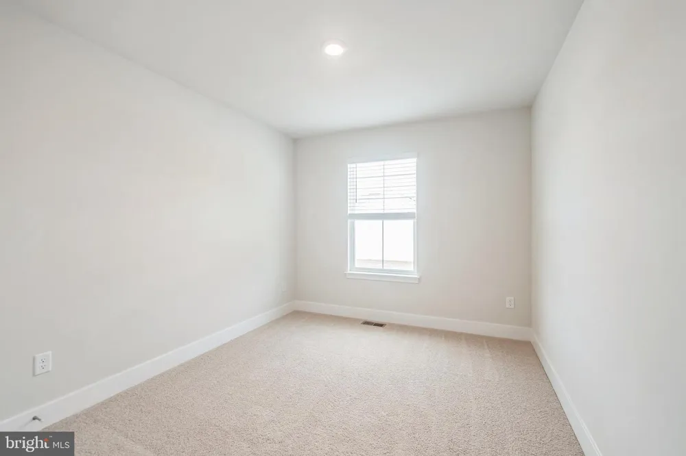 121 NOOTKA WAY Winchester, VA 22602