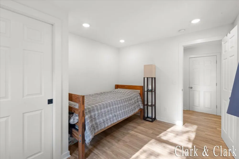 536 E Bond Street Hastings, MI 49058