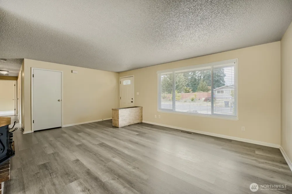 7818 126th Street E Puyallup, WA 98373